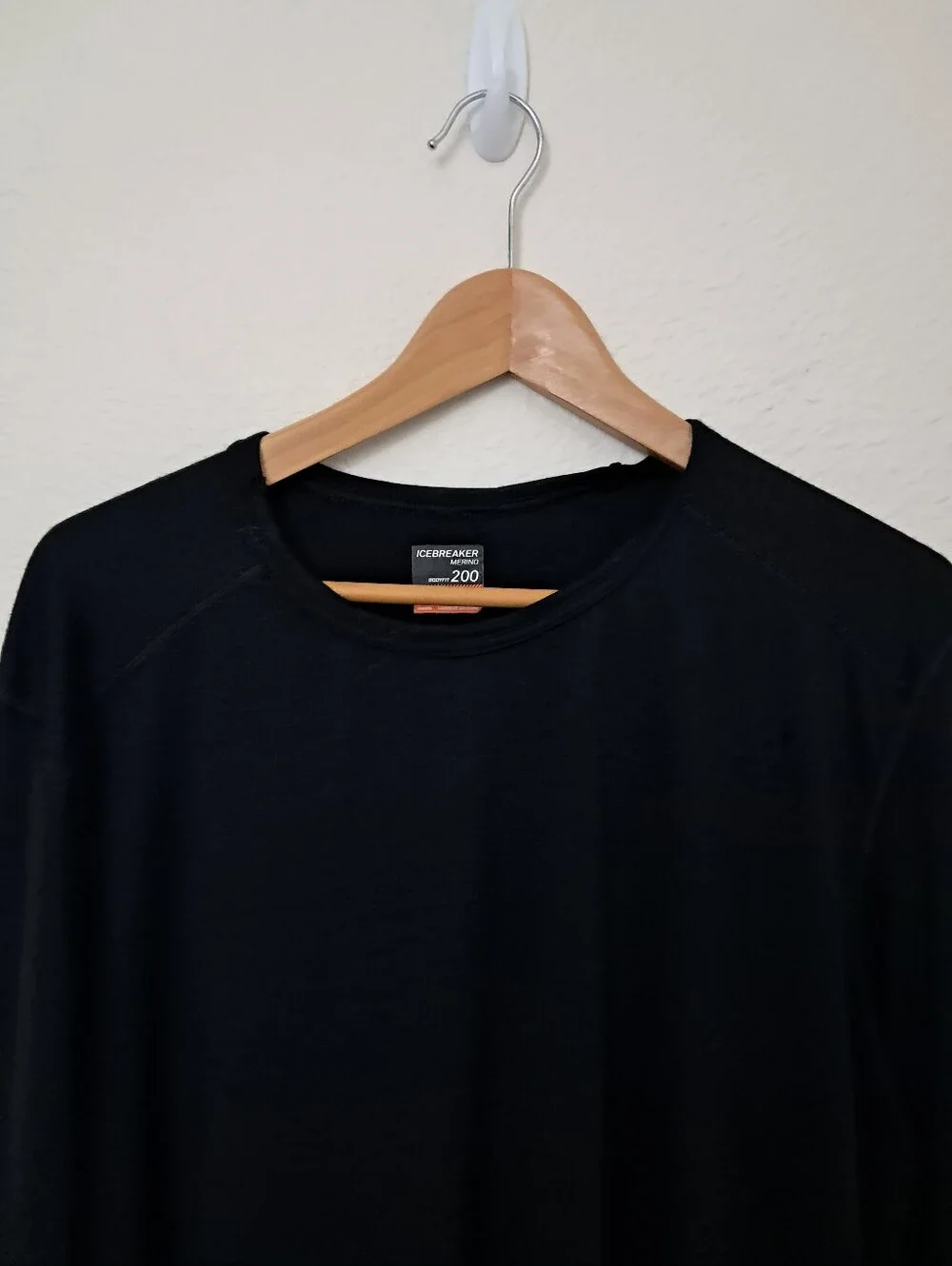 Icebreaker Bodyfit 200 Merino Wool Base Layer Long Sleeve Shirt Black Size XXL - Picture 2 of 8